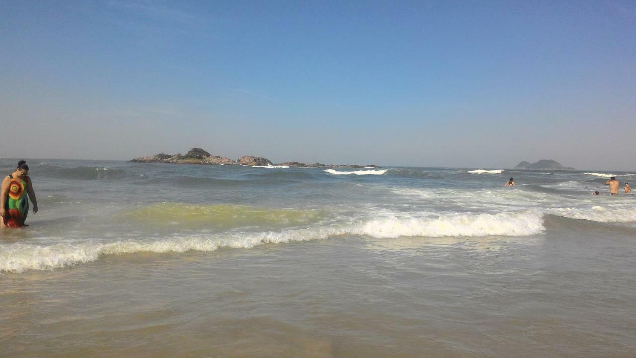 Residencial Flat Golden Beach.. Γκουαρούχα Εξωτερικό φωτογραφία